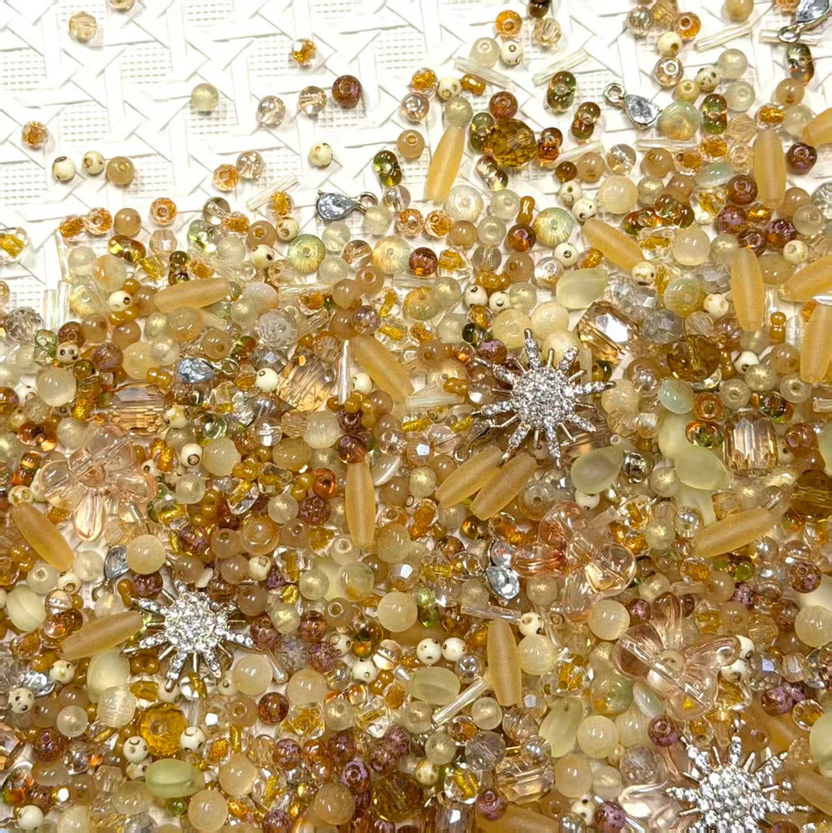 💛【NEW】Seed Bead-Golden Hearth|Magic‑Aesthetic Honey‑Amber‑Caramel Glass Beads for DIY Craft