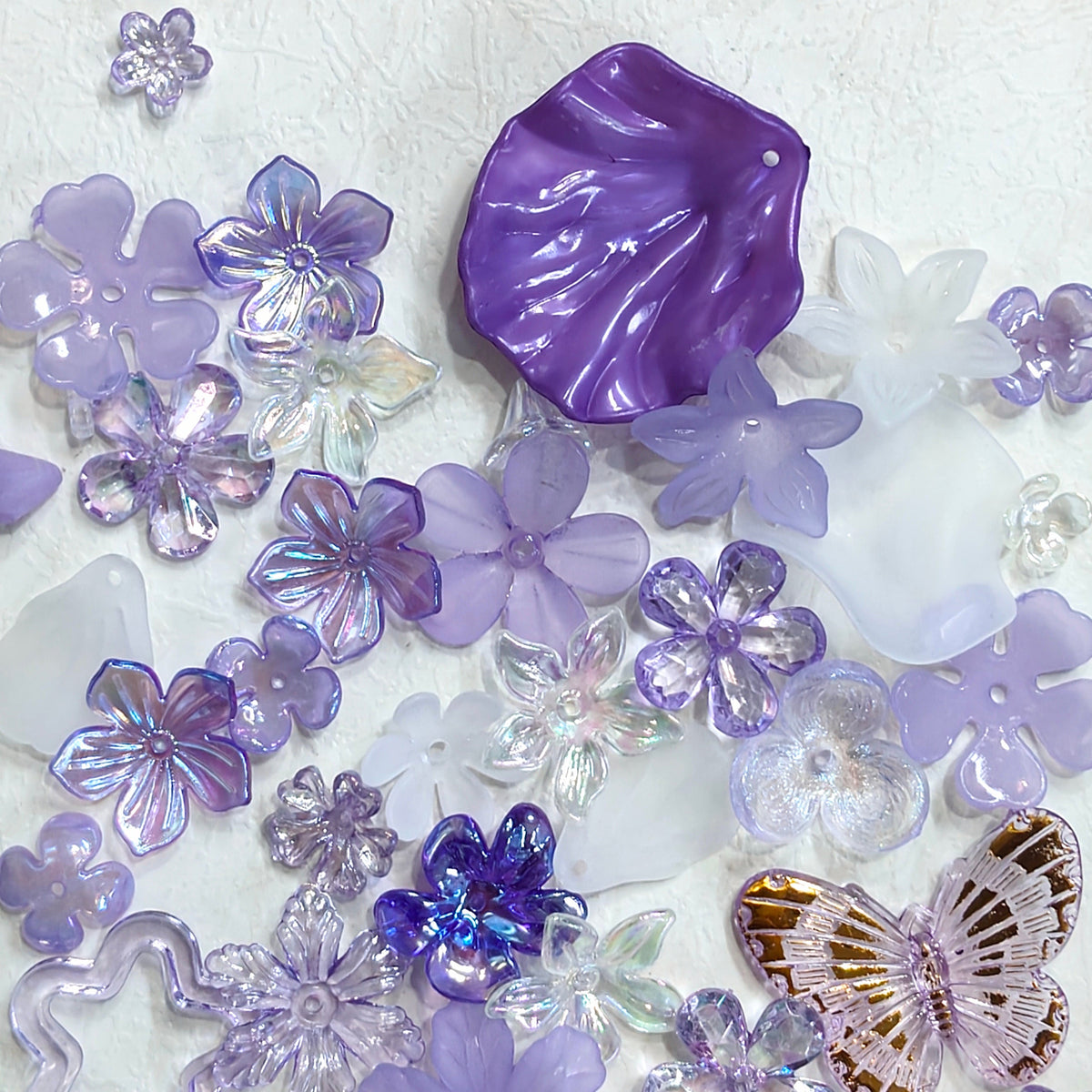 Petal Spectrum | Mixed Acrylic Flower Petal Charms For DIY Jewelry Making